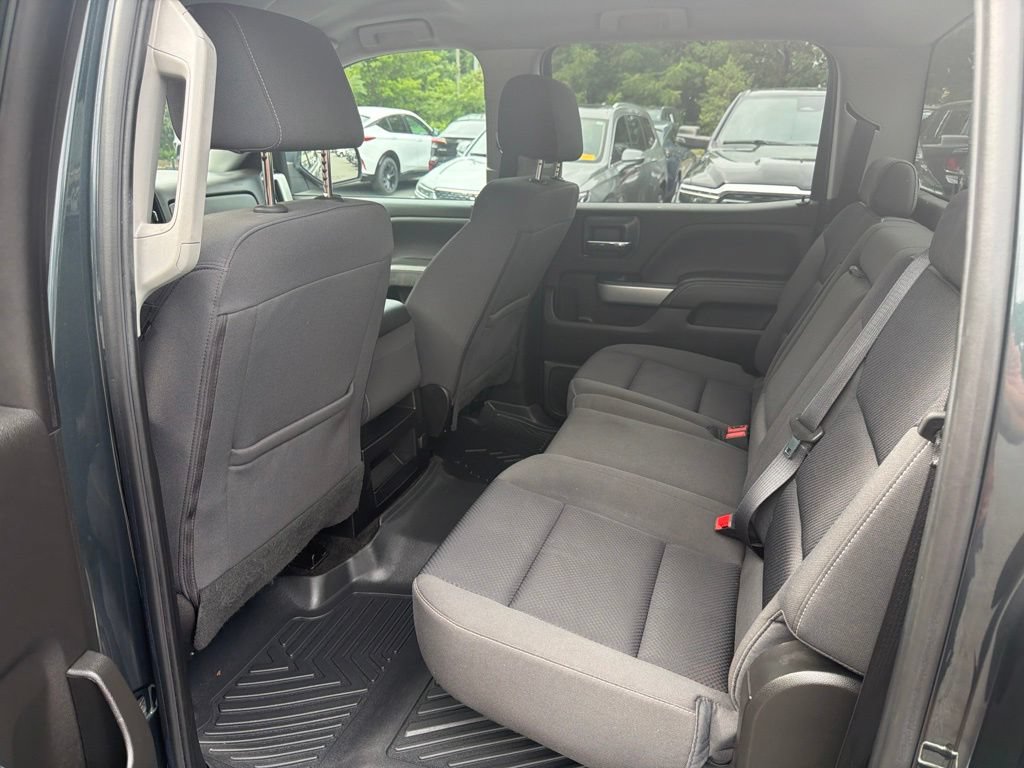 Used 2018 Chevrolet Silverado 1500 LT w/ All Star Edition AWD/4WD image 26