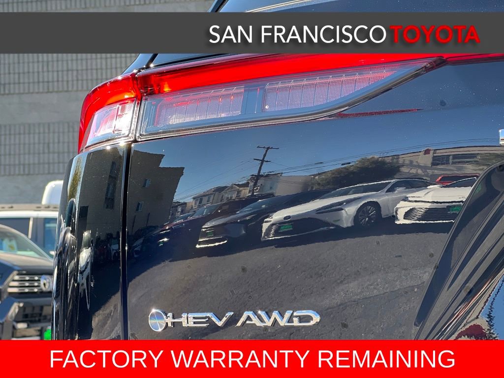 Certified 2025 Toyota Crown Signia XLE image 10