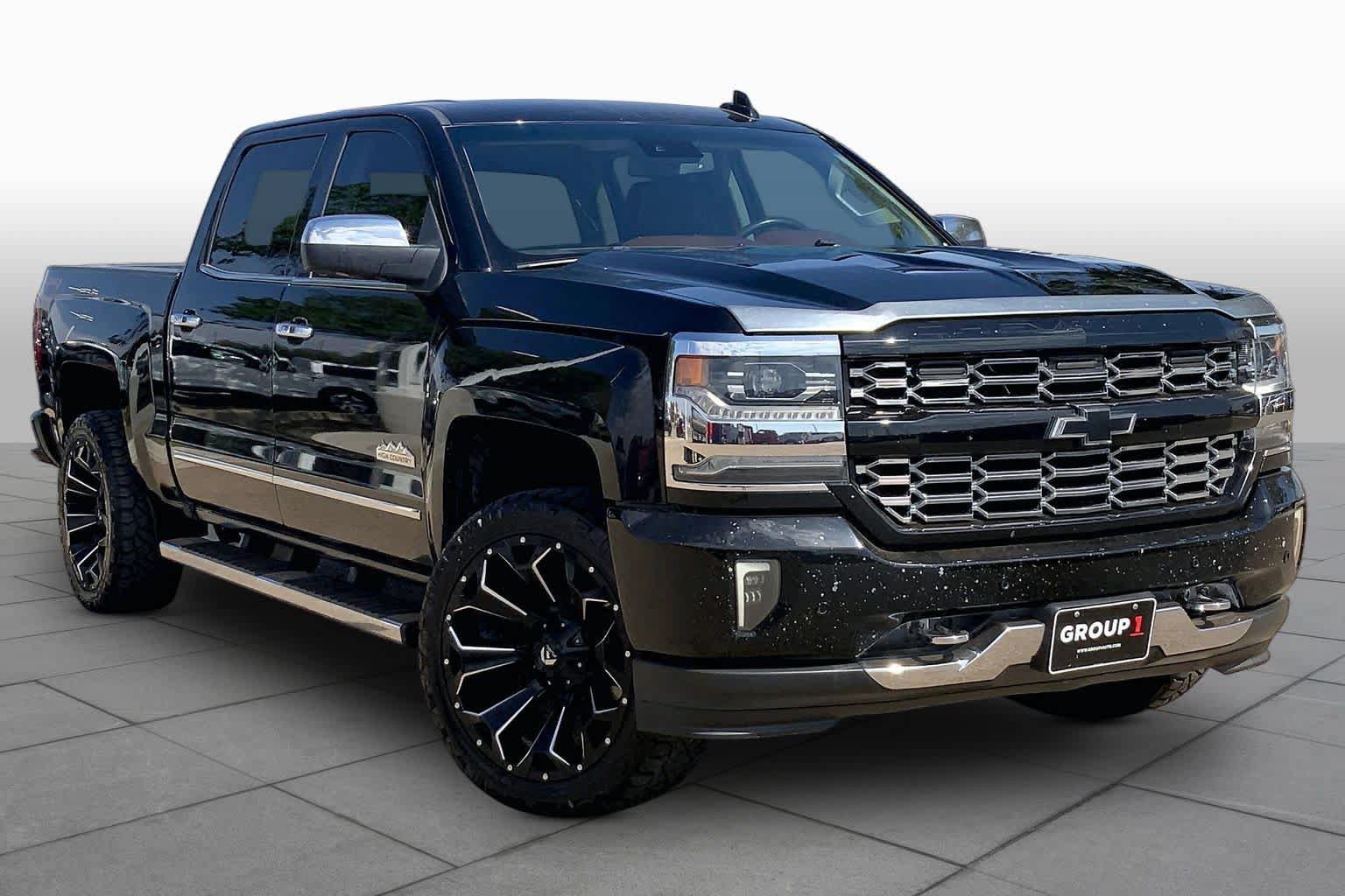 Used 2018 Chevrolet Silverado 1500 High Country AWD/4WD image 3