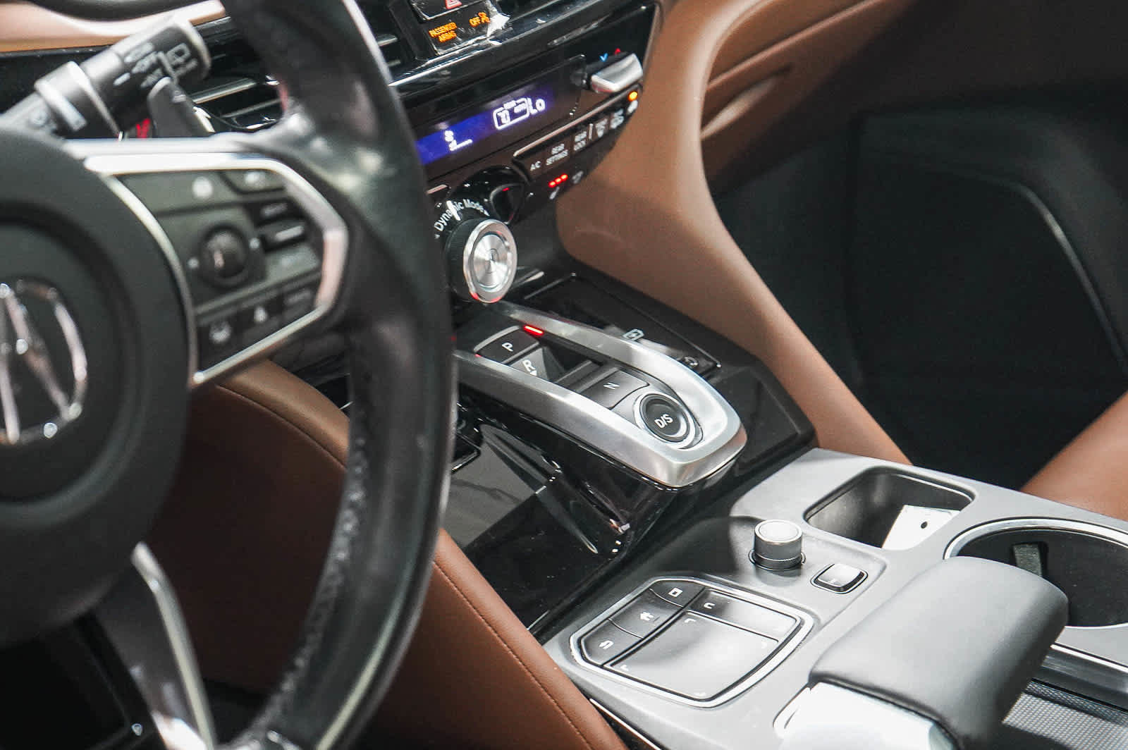 Used 2023 Acura MDX FWD w/ Technology Package image 24