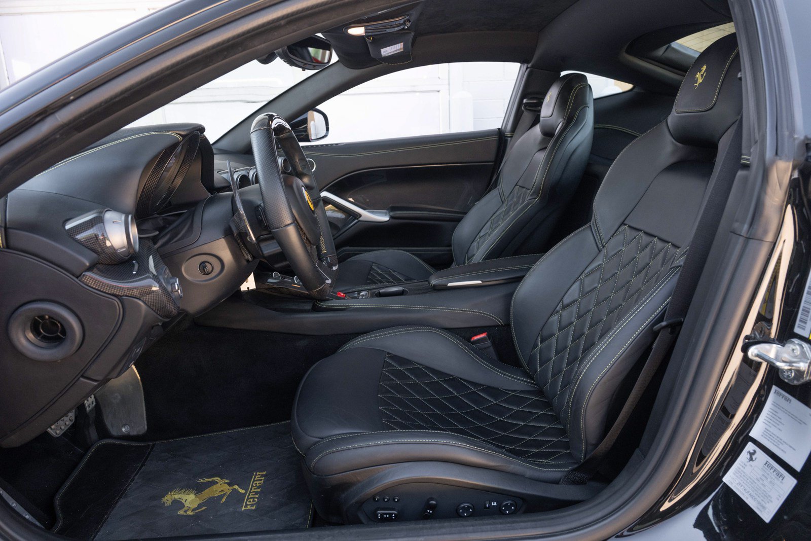 Used 2013 Ferrari F12 Berlinetta RWD image 30