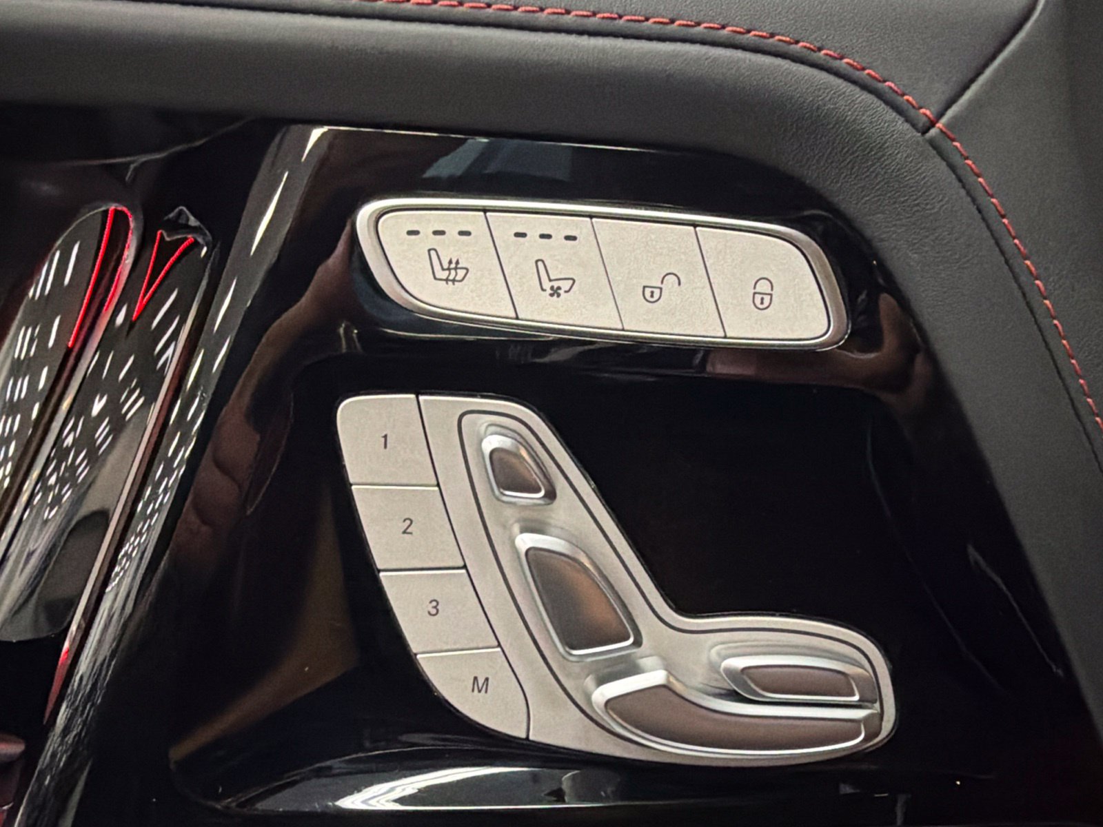 Used 2023 Mercedes-Benz G 63 AMG 4MATIC image 21