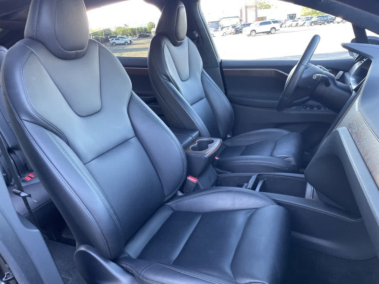 Used 2020 Tesla Model X Long Range AWD/4WD image 22