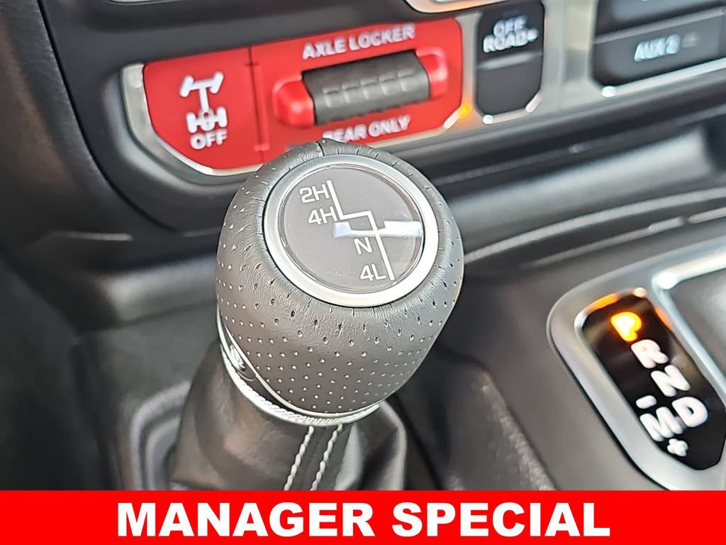 New 2025 Jeep Gladiator Mojave w/ Convenience Group AWD/4WD image 25