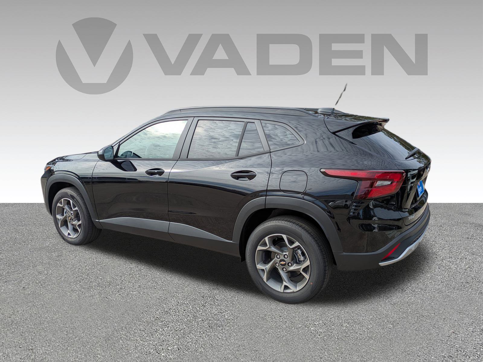 New 2025 Chevrolet Trax LT w/ Driver Confidence Package image 25