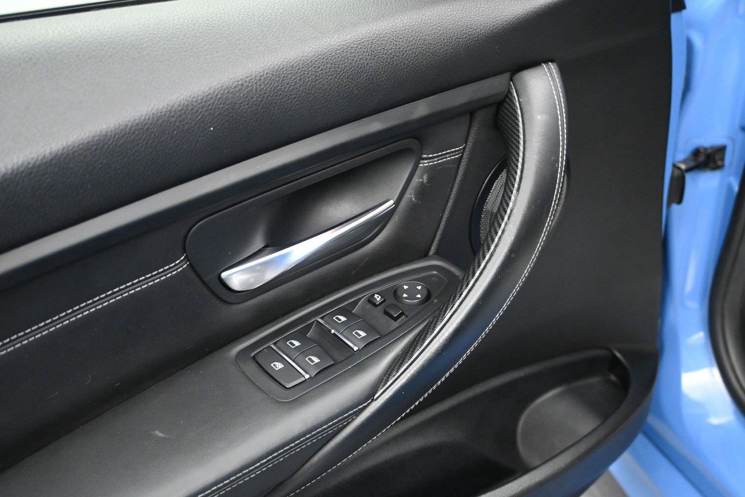 Used 2018 BMW M3 RWD image 8