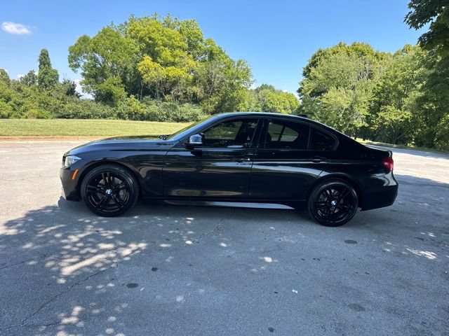 Used 2018 BMW 330i xDrive Sedan AWD/4WD image 4