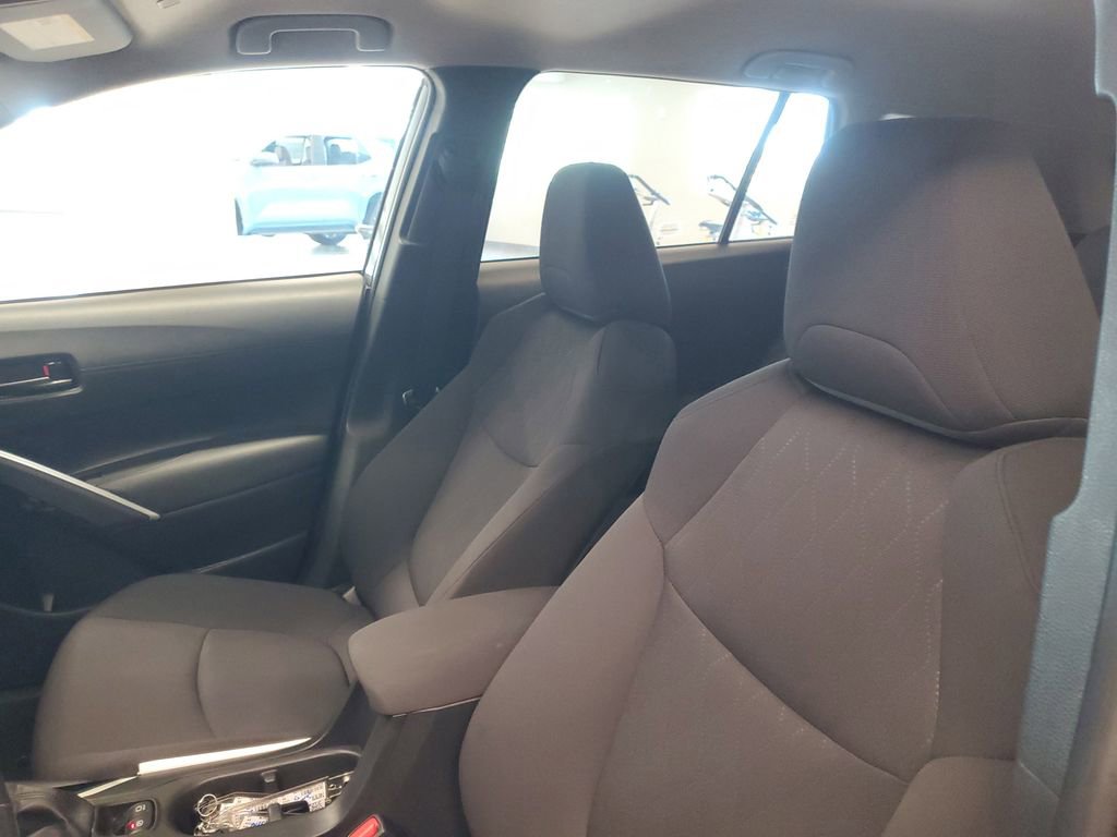 Certified 2024 Toyota Corolla Cross LE image 16