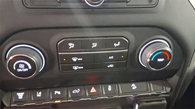 Used 2024 Chevrolet Silverado 2500 Custom w/ Custom Value Package image 29