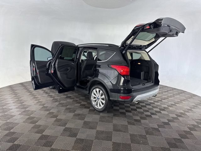 Used 2019 Ford Escape SEL AWD/4WD image 16