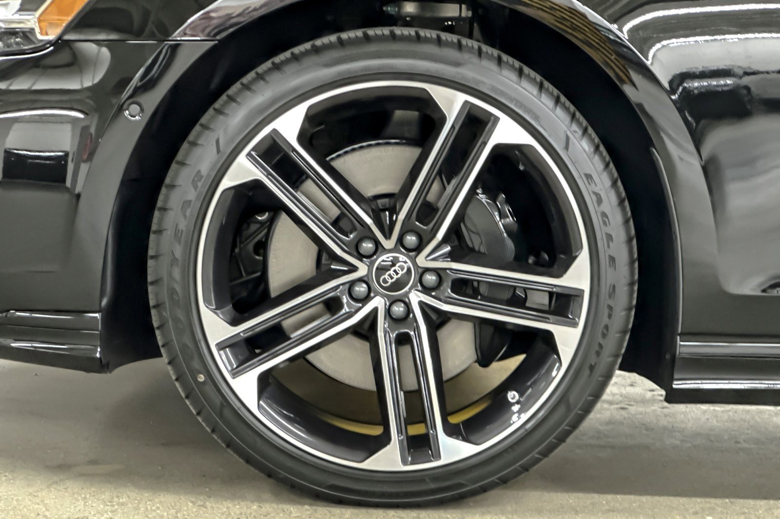 New 2026 Audi A8 L 3.0T image 22