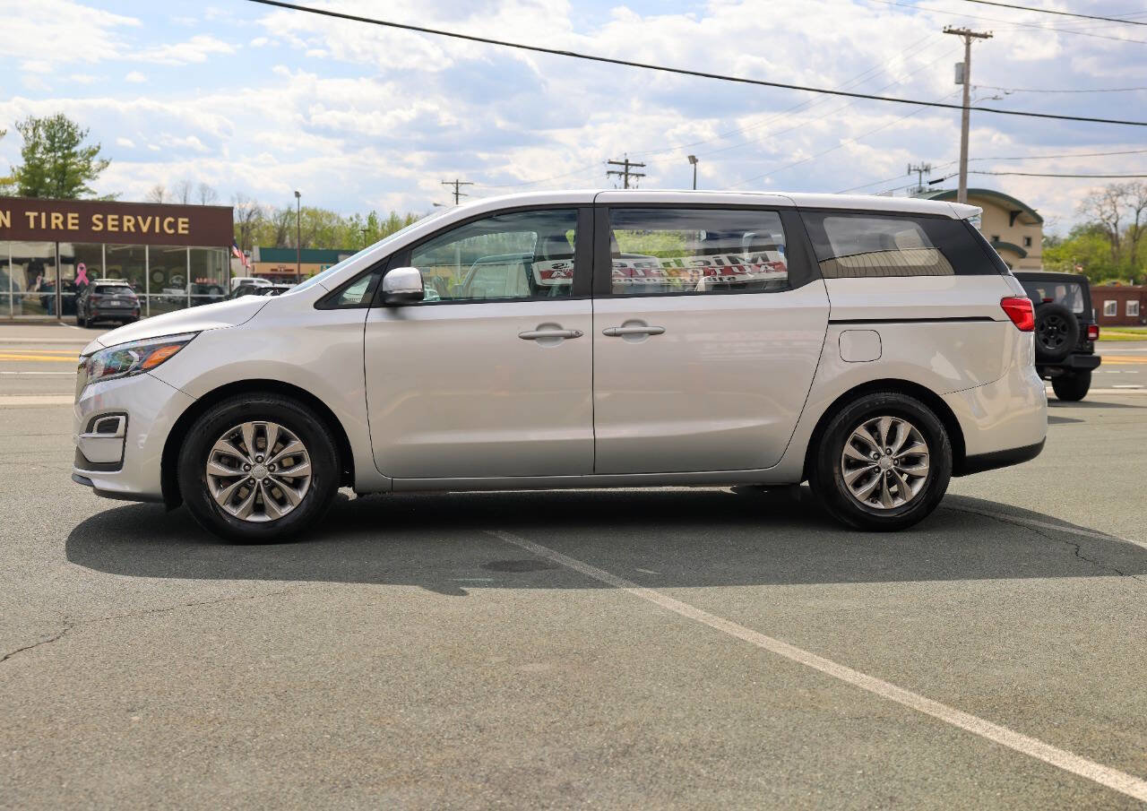 Used 2019 Kia Sedona L FWD image 8