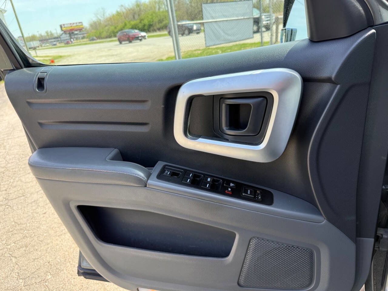 Used 2008 Honda Ridgeline RTL image 16