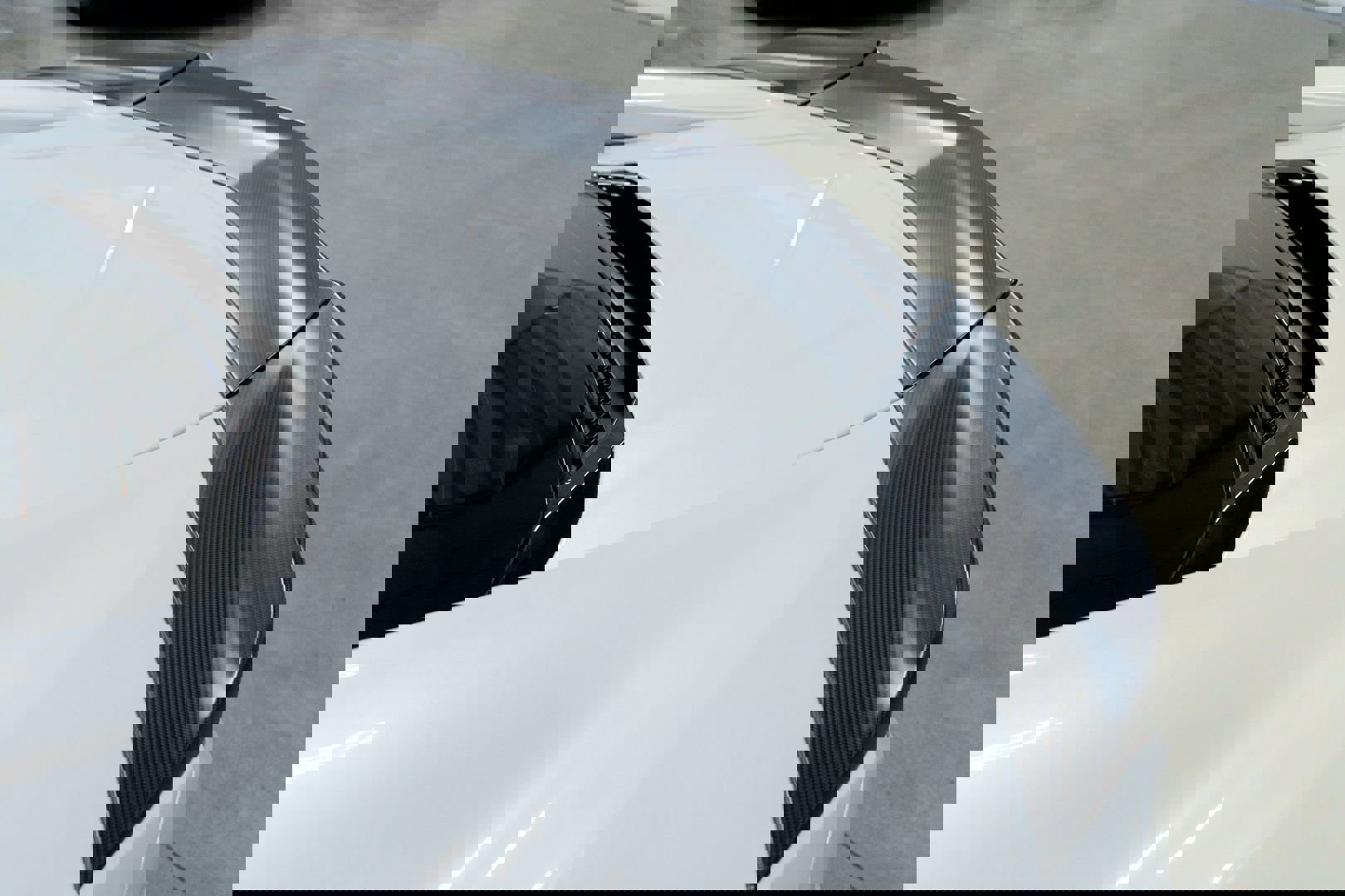 Used 2017 Acura NSX image 10