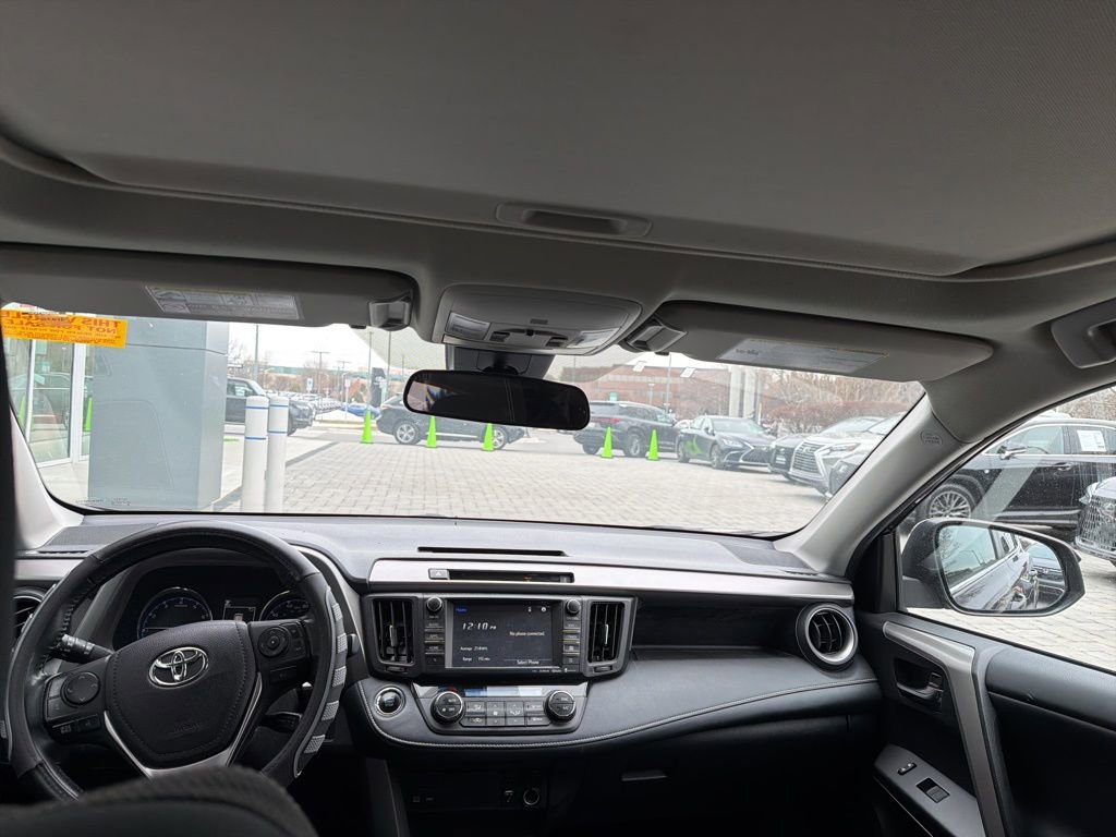 Used 2016 Toyota RAV4 XLE w/ Convenience Package image 14