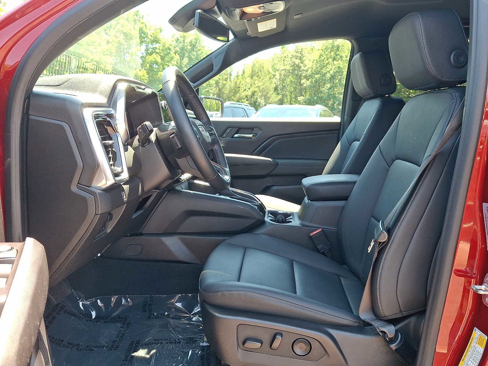 Used 2024 GMC Canyon Elevation w/ Elevation Premium Package AWD/4WD image 15