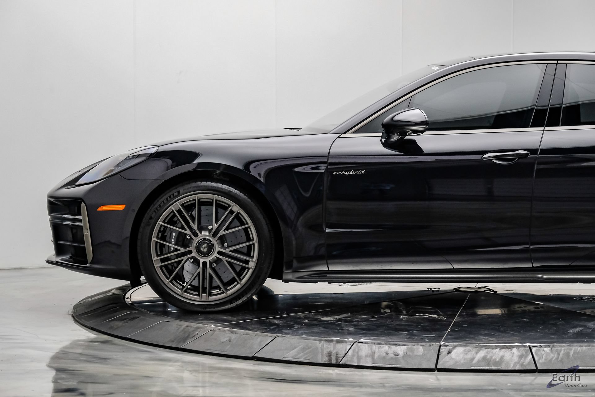 Used 2026 Porsche Panamera Turbo S AWD/4WD image 8