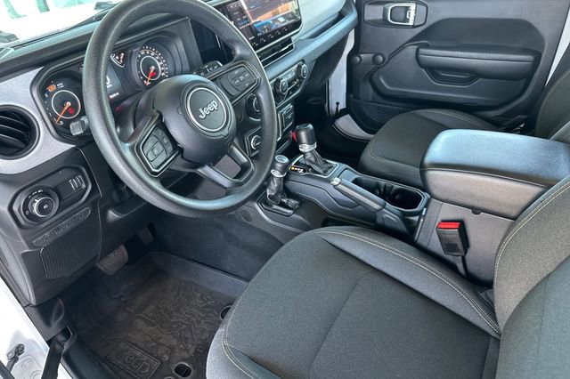 Certified 2024 Jeep Wrangler Unlimited Sport AWD/4WD image 10