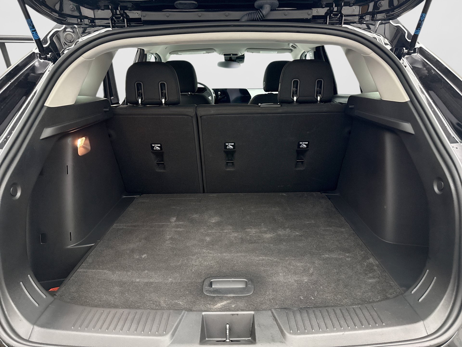 Used 2024 Chevrolet Trax LS w/ LS Convenience Package FWD image 19