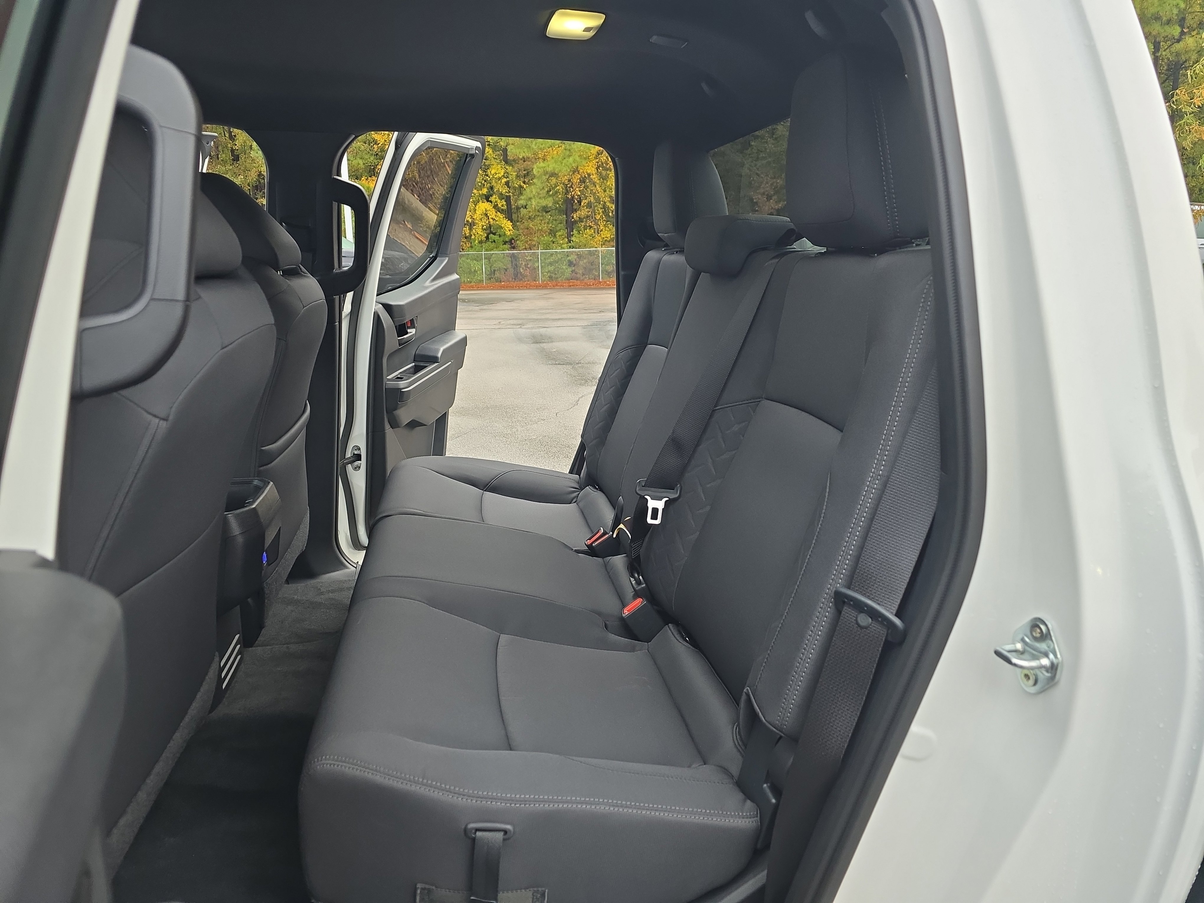 Used 2025 Toyota Tacoma SR5 image 13