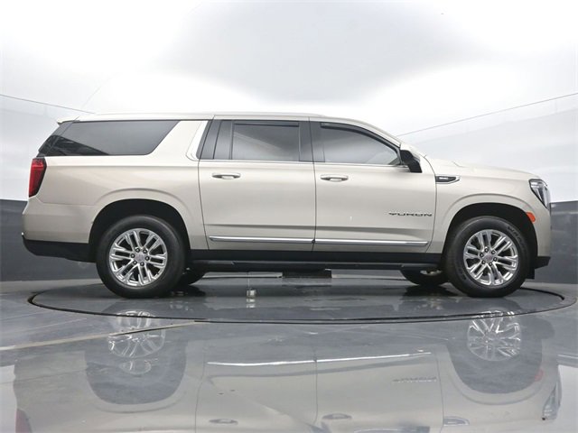 Used 2023 GMC Yukon XL SLT image 54