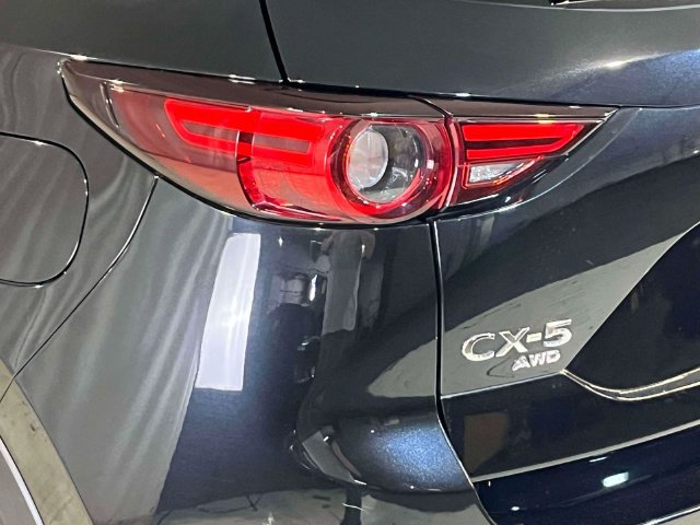 Used 2021 MAZDA CX-5 Grand Touring AWD/4WD image 11