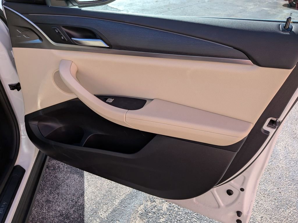 Used 2024 BMW X3 sDrive30i w/ Premium Package image 27