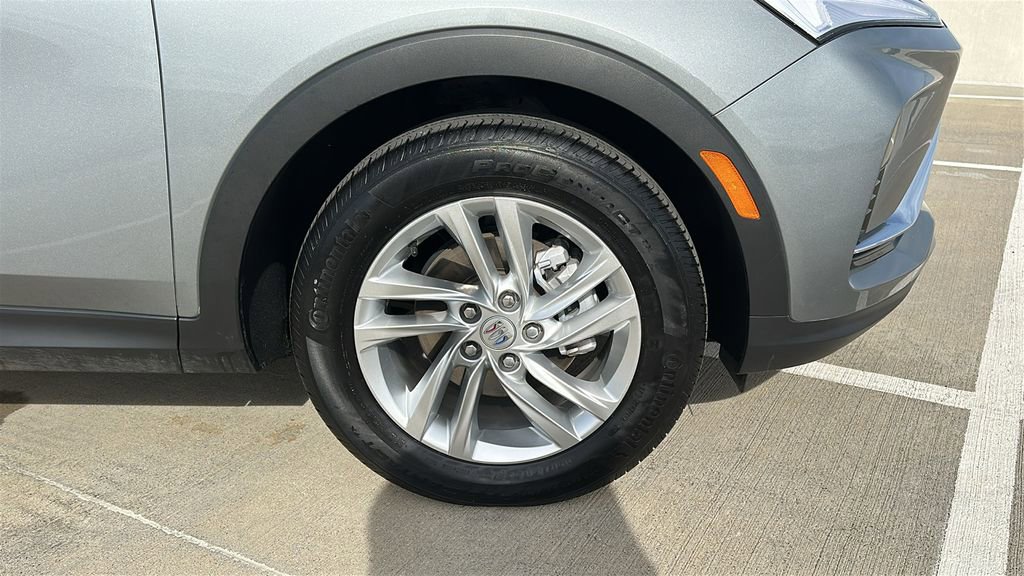 Used 2025 Buick Envista Preferred image 15
