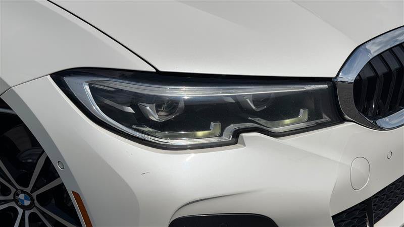 Used 2020 BMW 330i xDrive Sedan w/ M Sport Package AWD/4WD image 11