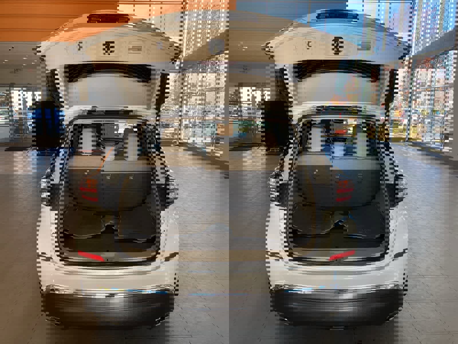 Used 2018 Nissan Murano S image 27