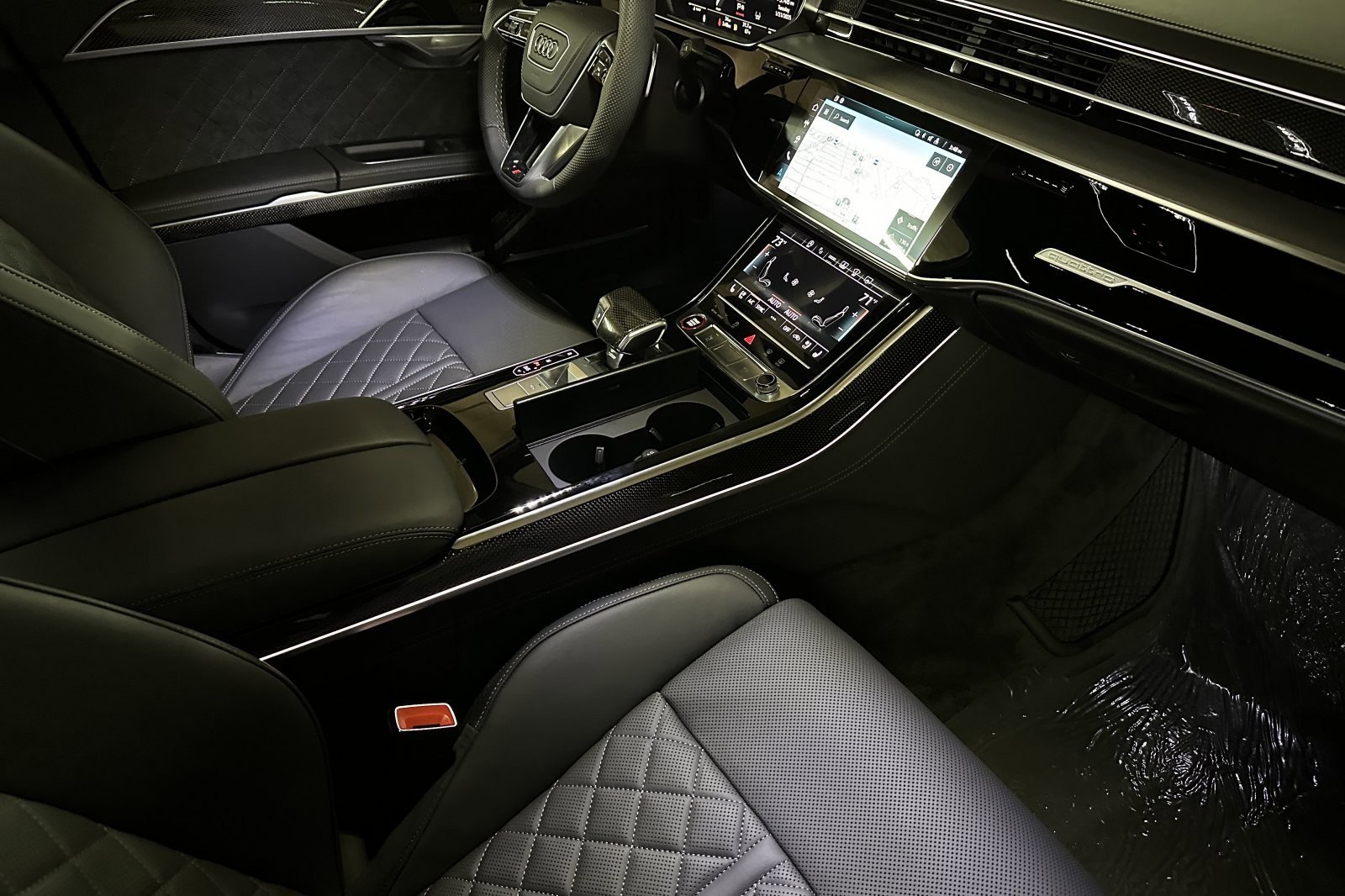 New 2025 Audi S8 image 14