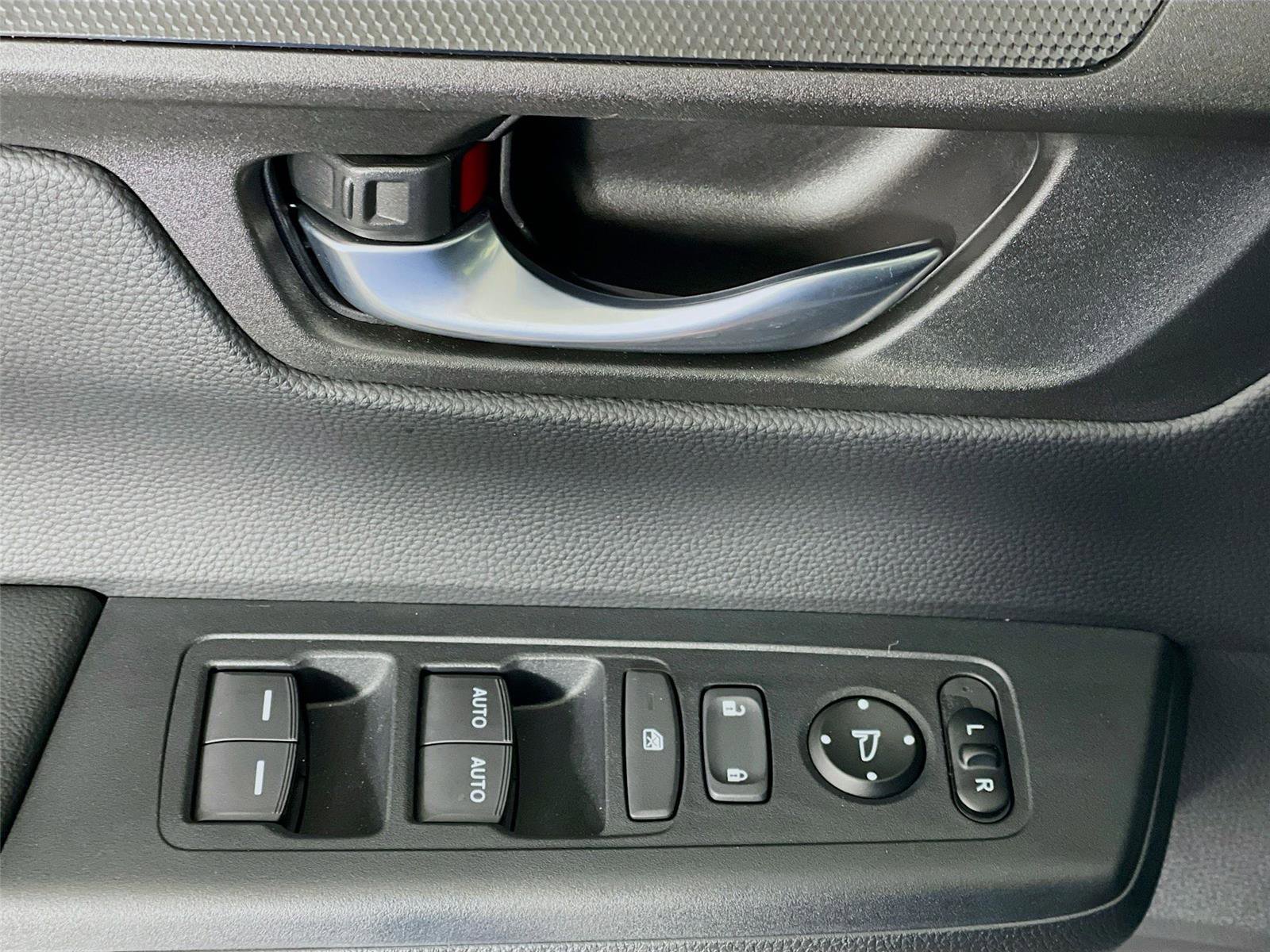 Used 2023 Honda CR-V Sport image 21