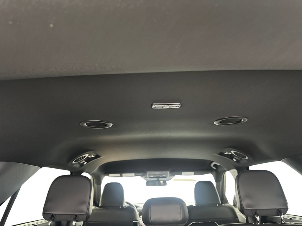 Used 2025 Ford Explorer ST-Line w/ Premium Package RWD image 73
