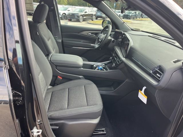 New 2026 Chevrolet Traverse LT w/ Driver Confidence Package image 34