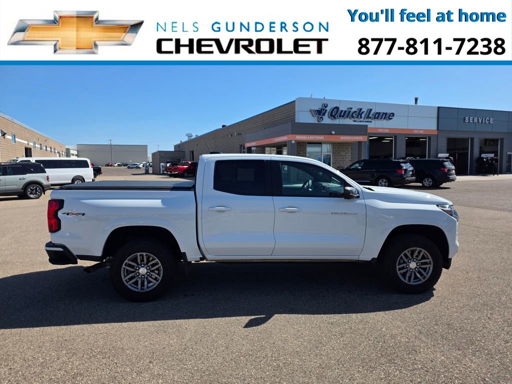 Used 2023 Chevrolet Colorado LT w/ LT Convenience Package II AWD/4WD image 8