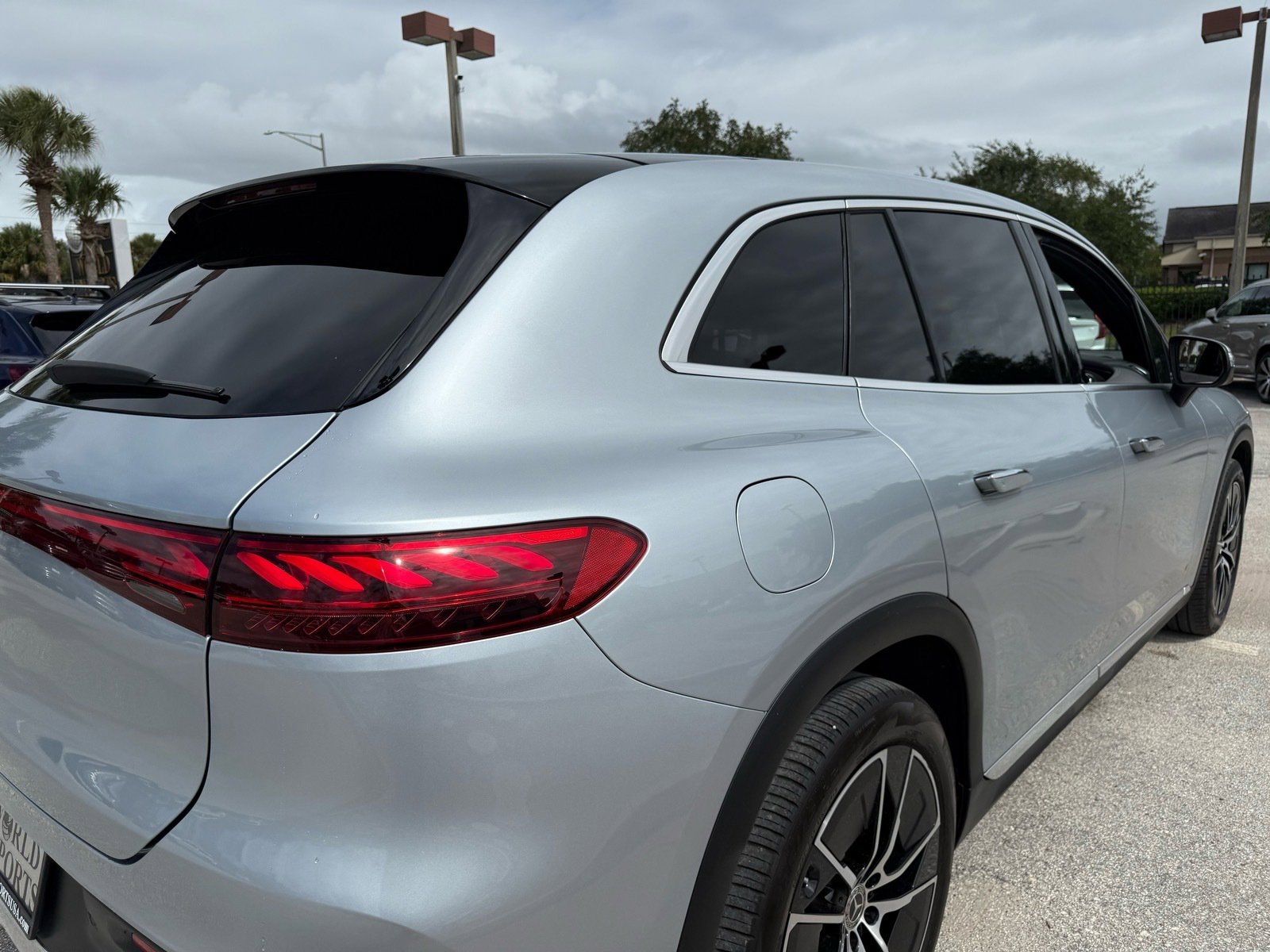 Used 2023 Mercedes-Benz EQS 450+ SUV image 21