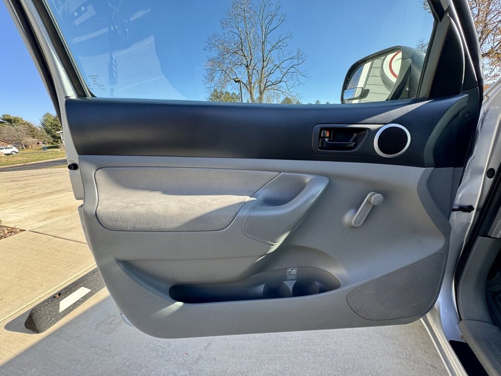 Used 2006 Toyota Tacoma 2WD Regular Cab image 18