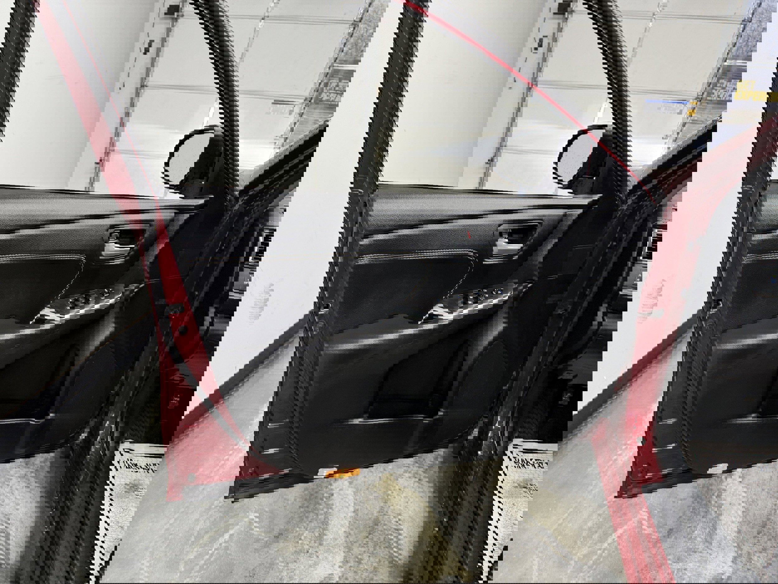 Used 2017 Toyota Camry XLE image 5