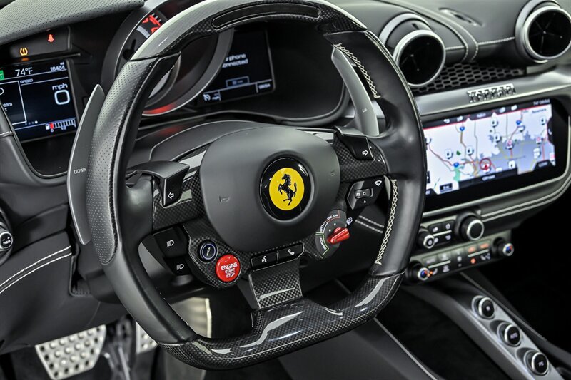 Used 2019 Ferrari Portofino RWD image 25