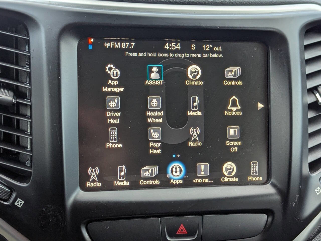 Used 2016 Jeep Cherokee Trailhawk w/ Cold Weather Group image 20