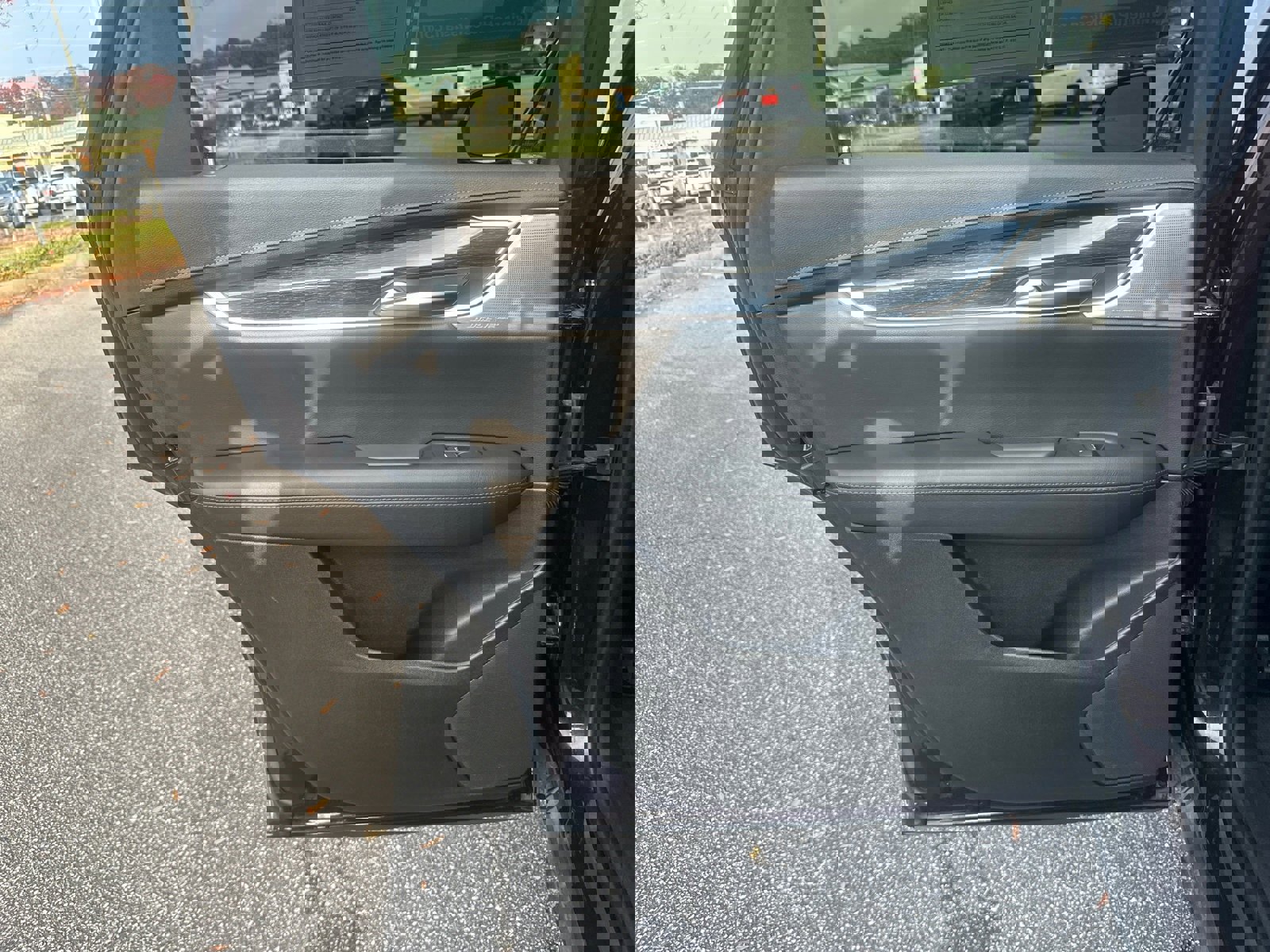 Used 2020 Cadillac XT5 Premium Luxury w/ LPO, Floor Liner Package image 22