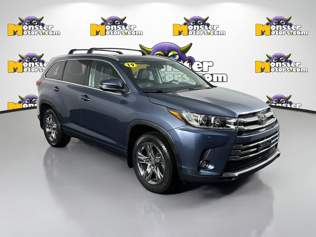 Used 2019 Toyota Highlander Limited AWD/4WD image 3