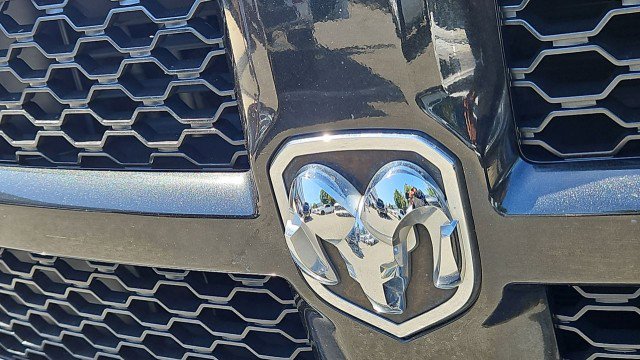 Used 2017 RAM 1500 Express RWD image 30
