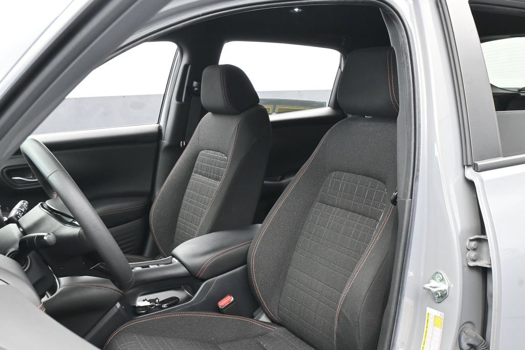 Used 2024 Honda HR-V Sport image 10