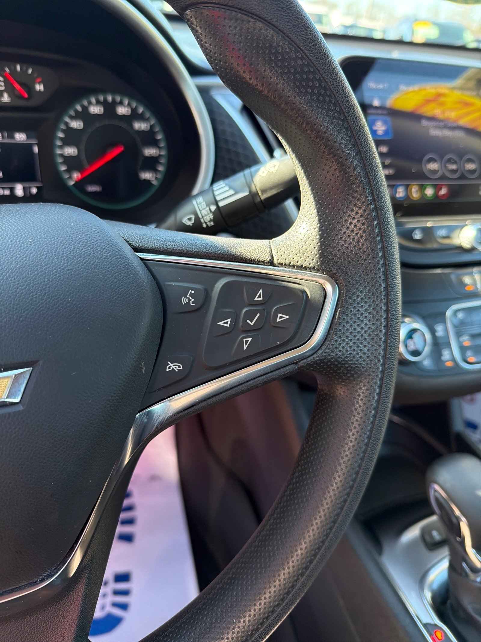 Used 2024 Chevrolet Malibu LT FWD image 14