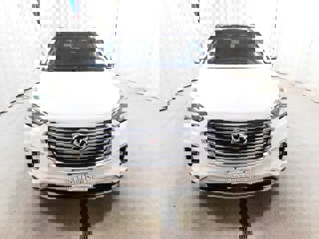 Used 2017 Hyundai Santa Fe Limited image 2