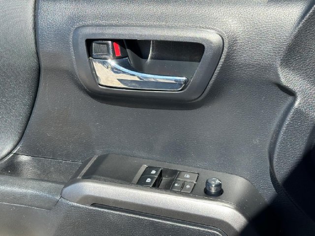 Used 2019 Toyota Tacoma TRD Sport w/ Technology Package AWD/4WD image 27