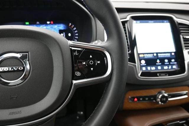 Used 2023 Volvo XC90 B6 Plus w/ Protection Package Premier AWD/4WD image 24