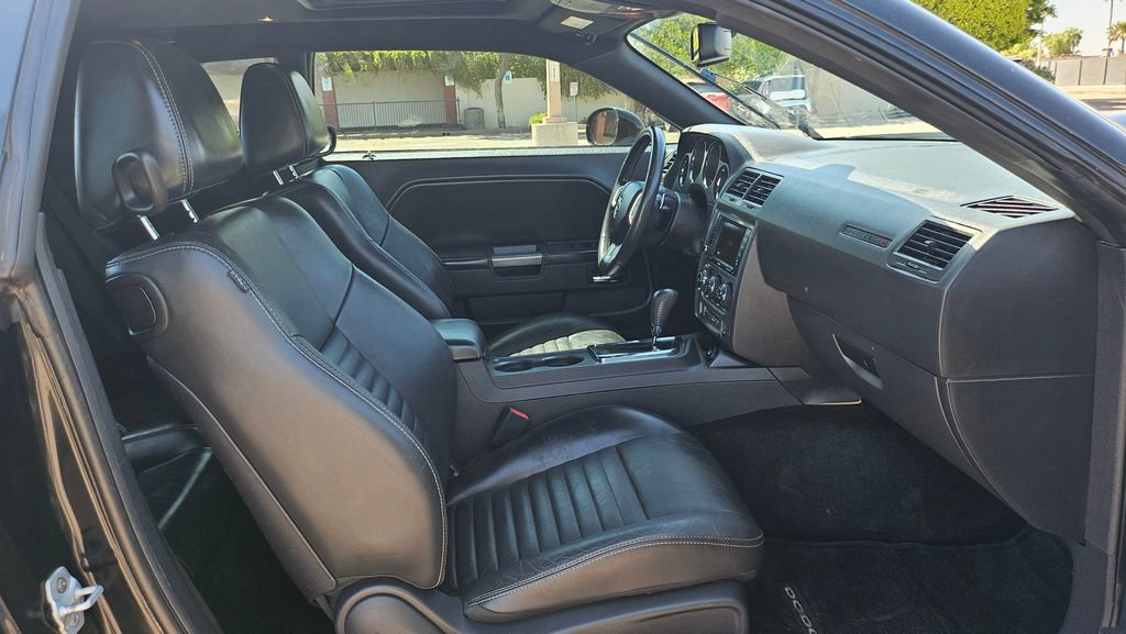 Used 2013 Dodge Challenger R/T Plus RWD image 20