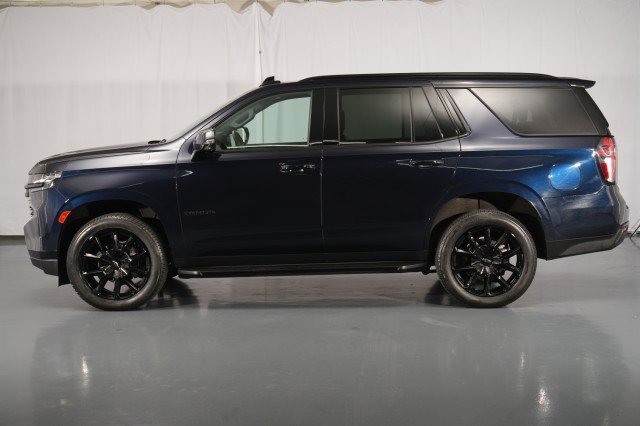 Used 2024 Chevrolet Tahoe RST w/ Luxury Package AWD/4WD image 2